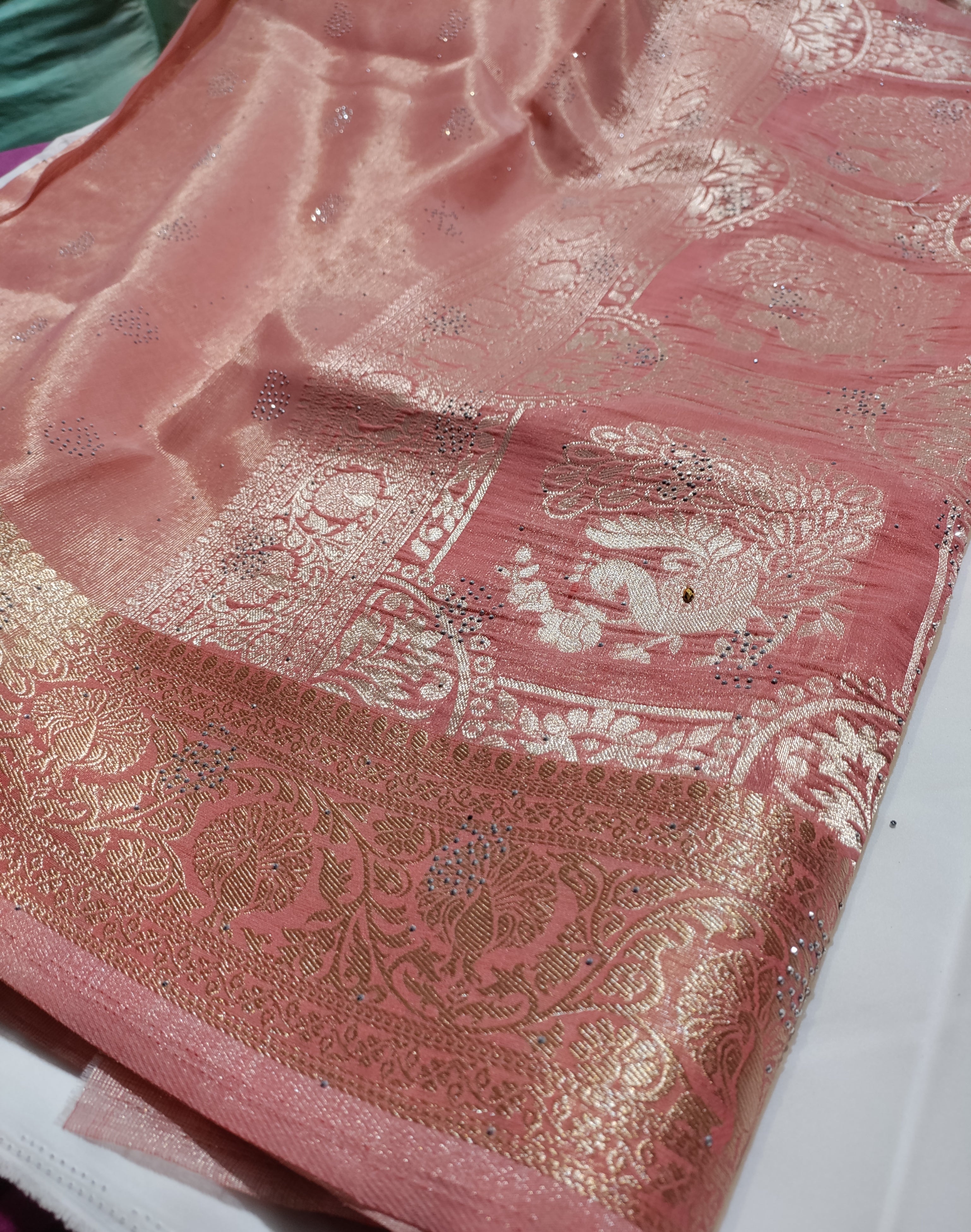 Surbhi Banarsi border saree