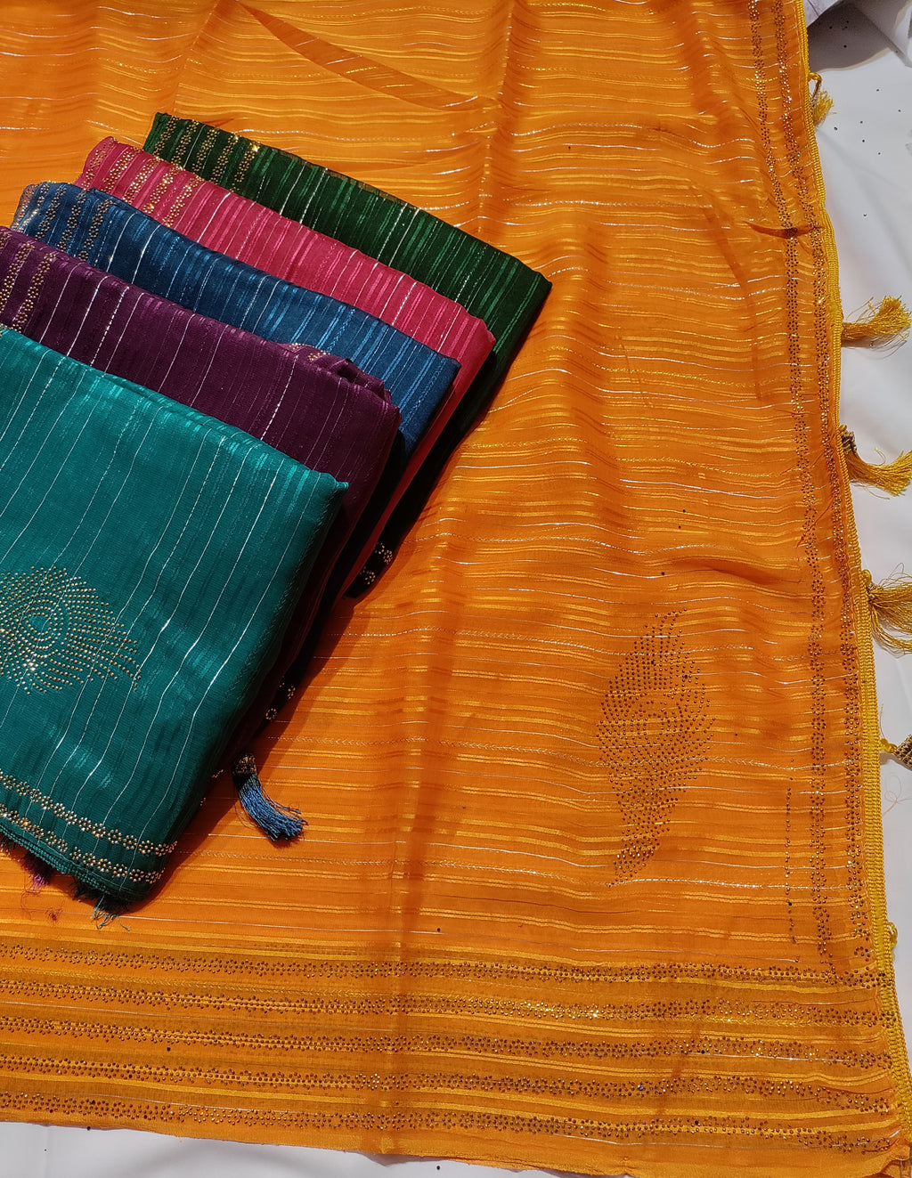 Anshika lining Saree