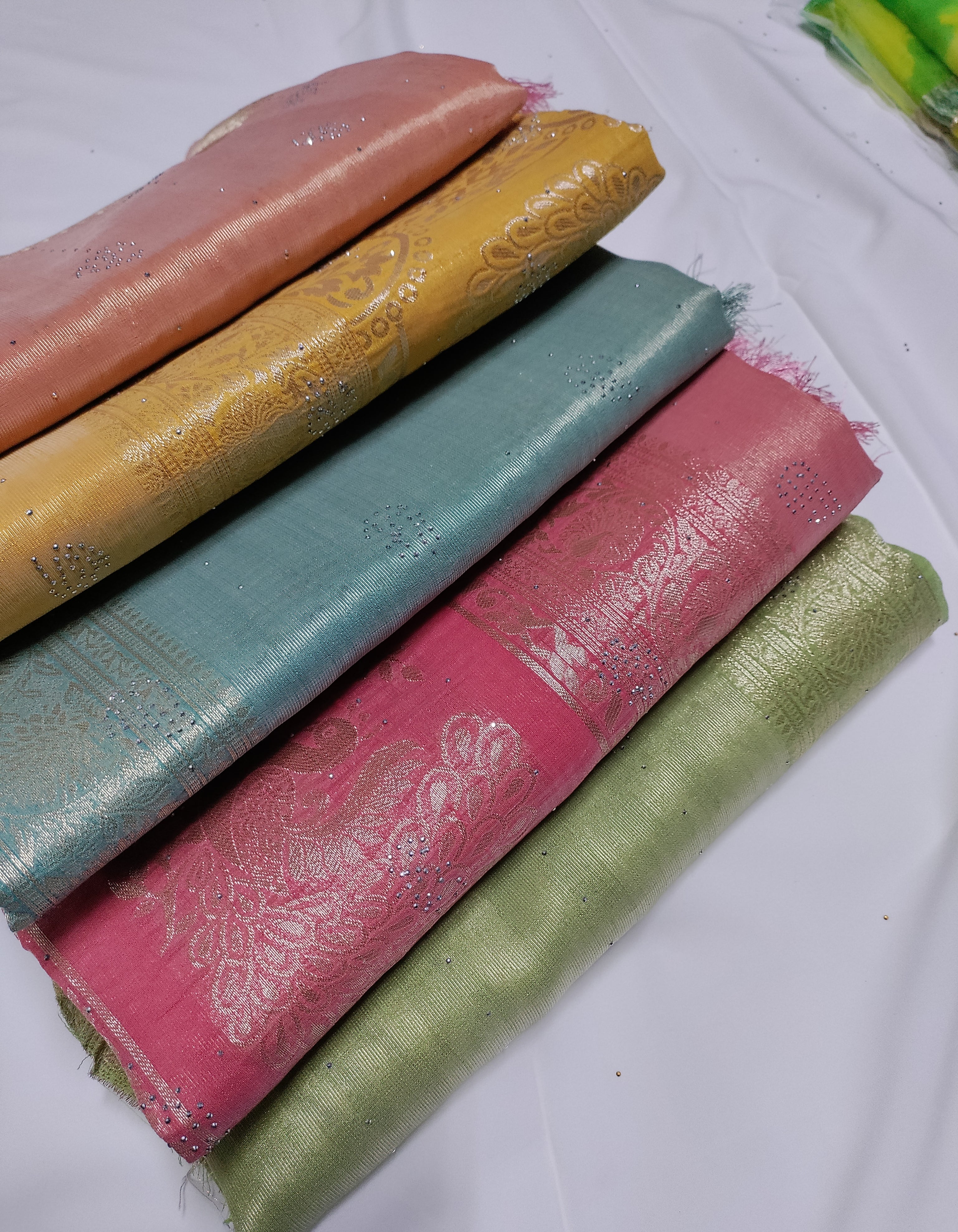 Surbhi Banarsi border saree